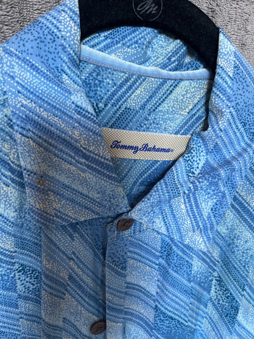 Tommy Bahama Blue & White Wave-Pattern Camp Shirt